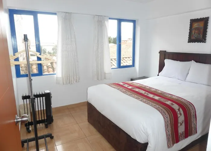 Samana House